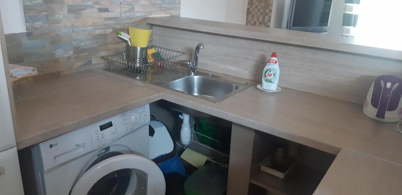 Apartman Yvet Sucany Ngoại thất bức ảnh