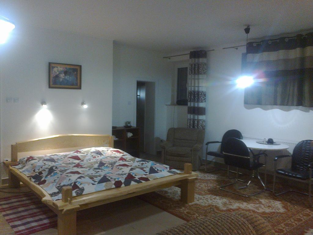 Apartman Yvet Sucany Ngoại thất bức ảnh