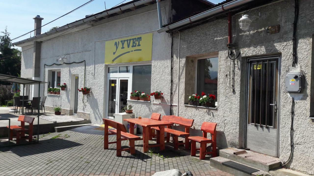 Apartman Yvet Sucany Ngoại thất bức ảnh